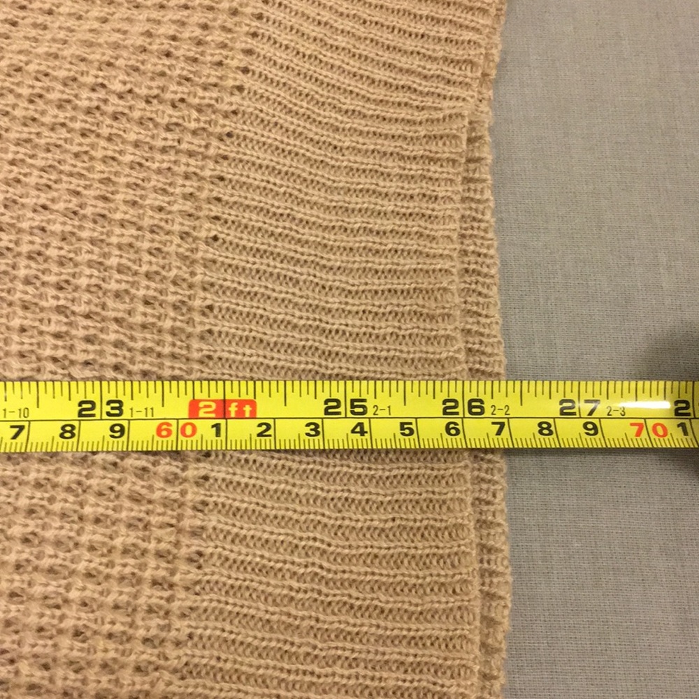 🛑LAST ONE -PRICE FIRM🛑 Lace Back Sweater oatmeal - Picture 8 of 8